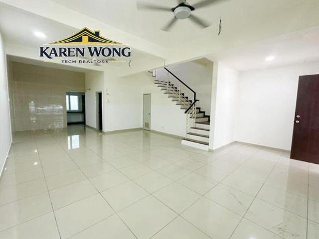 FACING PLAYGROUNDAZELIA BUKIT BANYAN FULLY GRILLE 2 Storey Terrace
