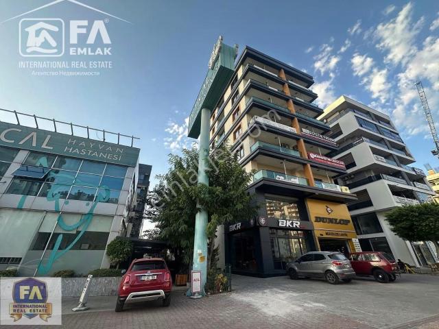 Fa'dan Güvenevler Mahallesi'nde Bulvar Üzerinde Prestijli Ofis