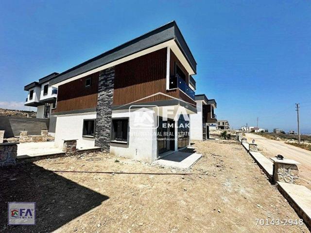 FA'DAN SİLİFKE ATAYURT MH.SIFIR LÜKS YAŞAM ALANI SUNAN 4+1 VİLLA