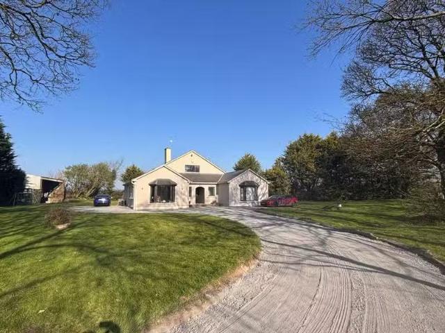 Fahy, Kilmacow, Kilmacow, Co. Kilkenny, X91F5X7 is for sale