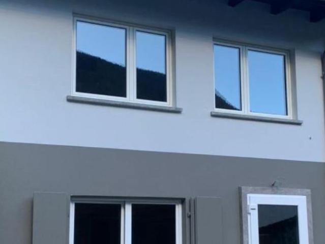 Faido Freistehendes Haus mit Garten, renoviert im Herzen der Leventina