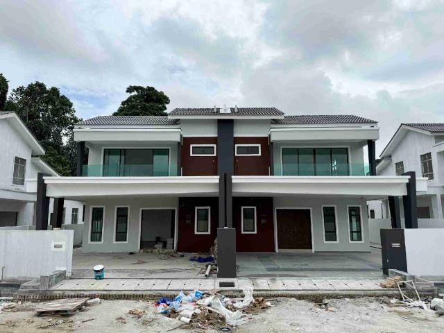 Fair Park Ipoh Freehold 1.5sty Semi D