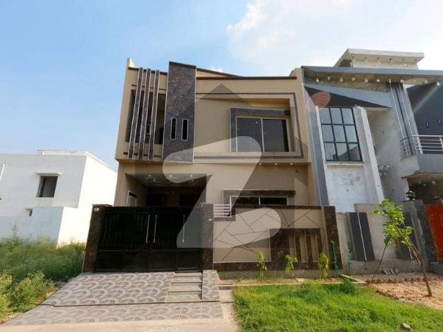 Fair Priced 5 Marla House Available In SA Gardens Phase 2