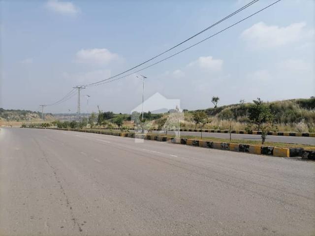 Fair Priced 8 Marla Residential Plot Available In DHA Valley Iris Sector