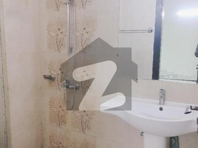 Fair Priced 10 Marla Flat Available In Askari 11