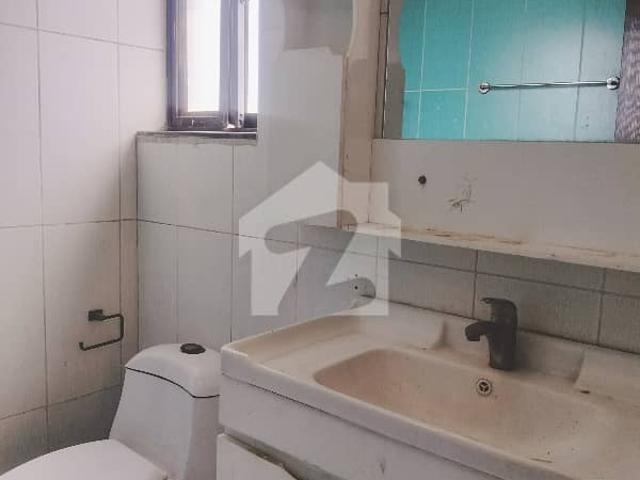 Fair Priced 10 Marla Flat Available In Askari 11