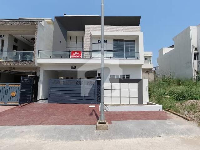 Fair Priced Main Double Road 8 Marla House Available In Jinnah Gardens Phase 1