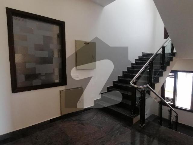 Fair Priced Prime Location 1000 Square Yards House Available In DHA Phase 6