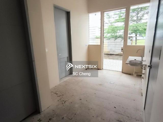 Fair View Apartment @ Permas Jaya