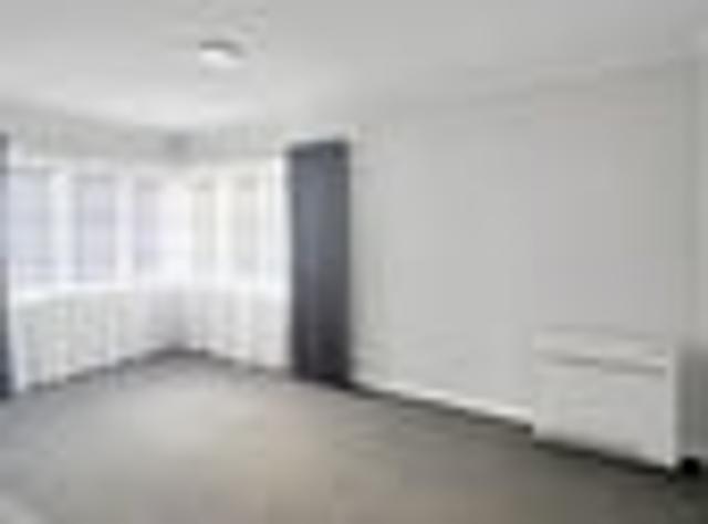 Fairfield, 3 bedrooms, $620 pw