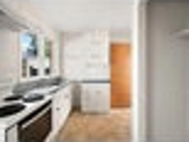 Fairfield, 2 bedrooms, $460 pw