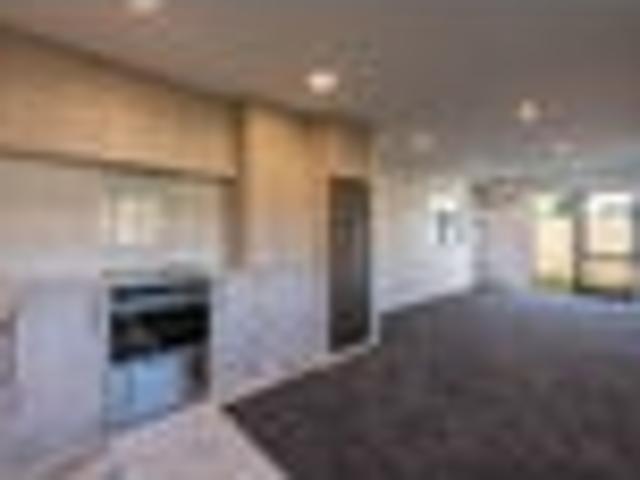 Fairfield, 2 bedrooms, $640 pw