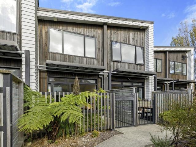fairfield, 2 bedrooms