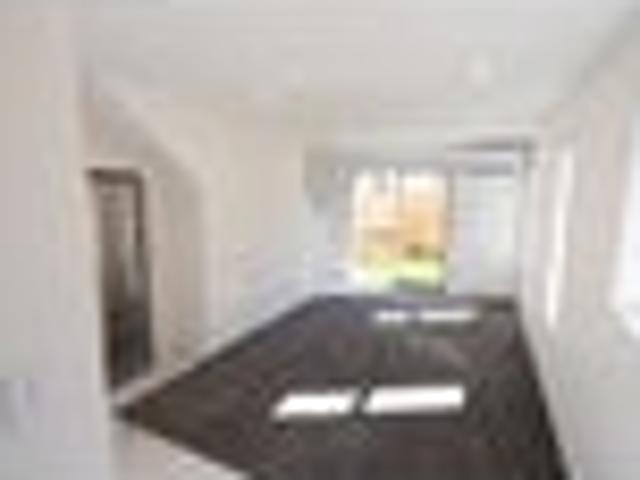 Fairfield, 2 bedrooms, $675 pw