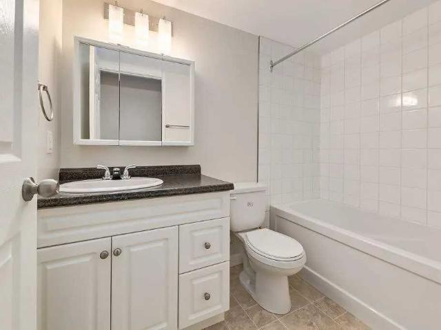 Fairway Plaza 1 Bedroom Apartment for Rent at 672 College Dr Se, Medicine Hat, AB T1A 7R5 Marlborough Norwood