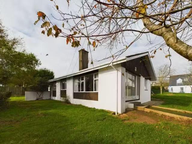 Fairwinds, Lower Dunmore, Dunmore East, Co. Waterford, X91RX95.