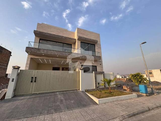 Faisal Town 7 Marla House For Sale