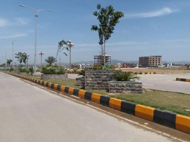 Faisal town block a 7 marla plot for sale on good location first come islamabad faisal town f 18 id 18330