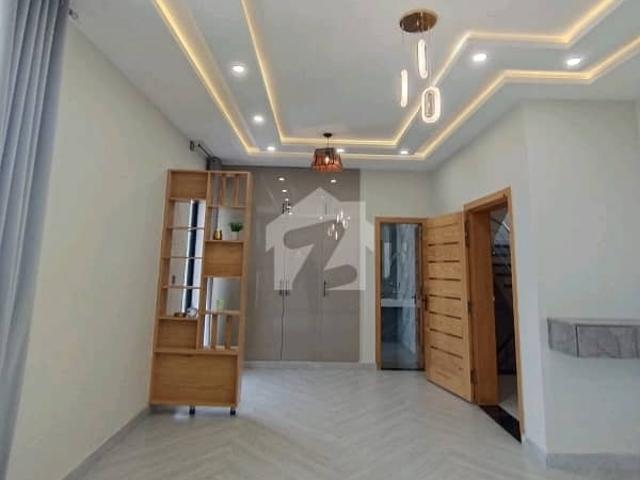 Faisal Town F 18 10 Marla House Up For Sale