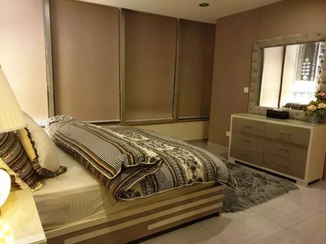 Faisal town flat sale new flat availeble Islamabad G 11 ID 29297