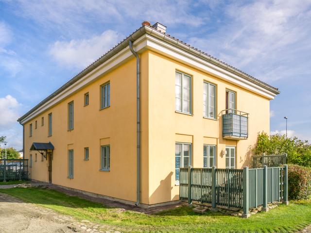 Fältvägen 25