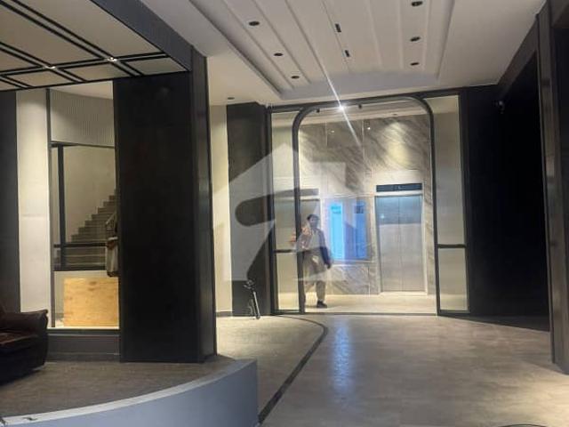 Falaknaz twin tower 3 bed dd road side