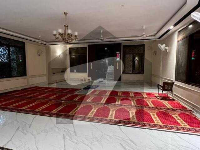 Falaknaz Dynasty 3 Bedrooms Drawing and Dining 1750 SQFT Available For Rent Falaknaz Dynasty