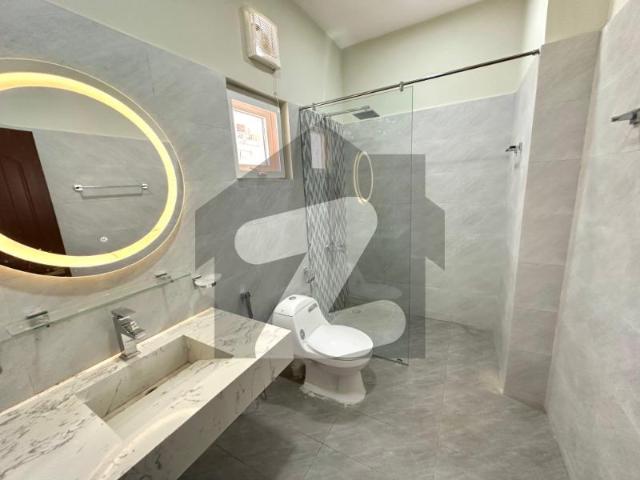Falcon 500 yards house for sale in top location falcon complex new malir