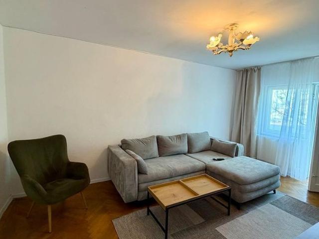 Faleza Nord Apartament 2 camere decomandat termen lung