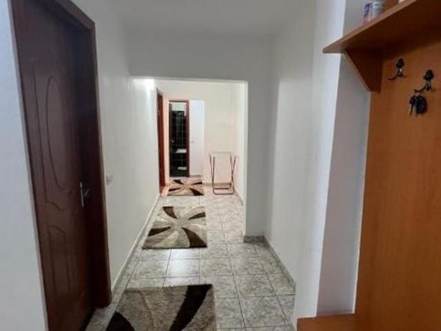 Faleza Nord Reyna apartament cu 3 camere