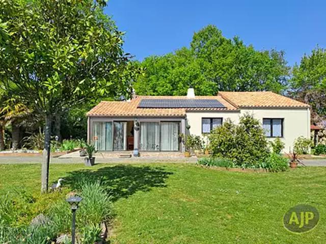 Falleron 85670 Achat / Vente maison 5 pièces t5 au dernier étage terrasse