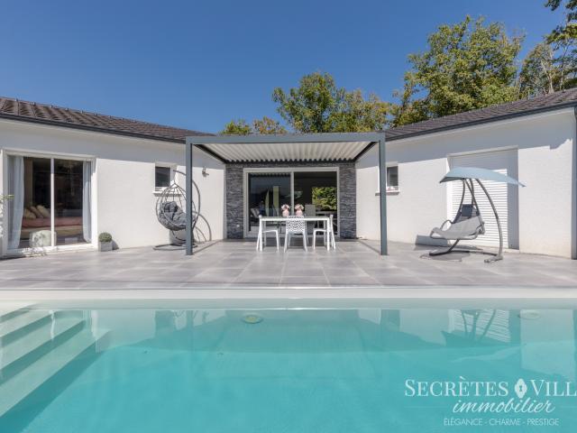 FARGUES ST HILAIRE MAISON CONTEMPORAINE PLAIN PIED 135 M2