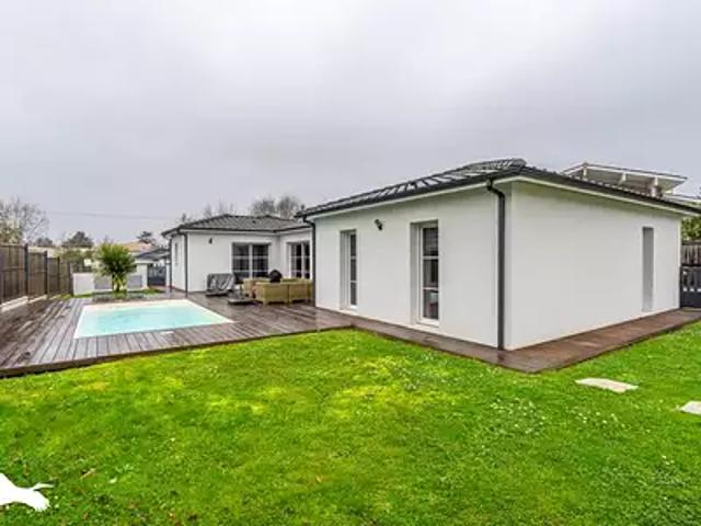 Fargues Saint Hilaire 33370 Achat / Vente maison 5 pièces t5 parking