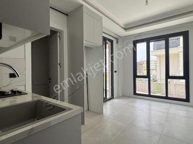 Fark20'den Şehir Hastanesi Yakını 1+1 Sıfır Balkonlu Apart