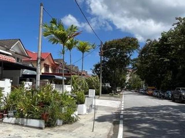 Farlim 2 storey Terrace air itam