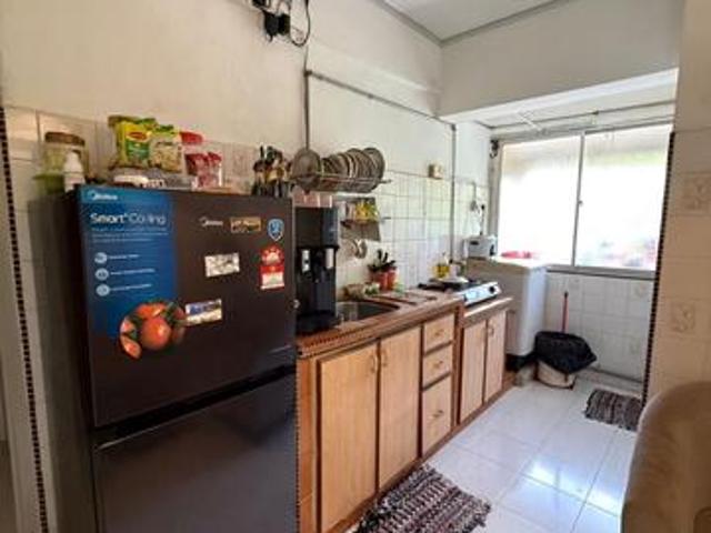 Farlim 4B for Sale Renovated High Floor Ready To Move In