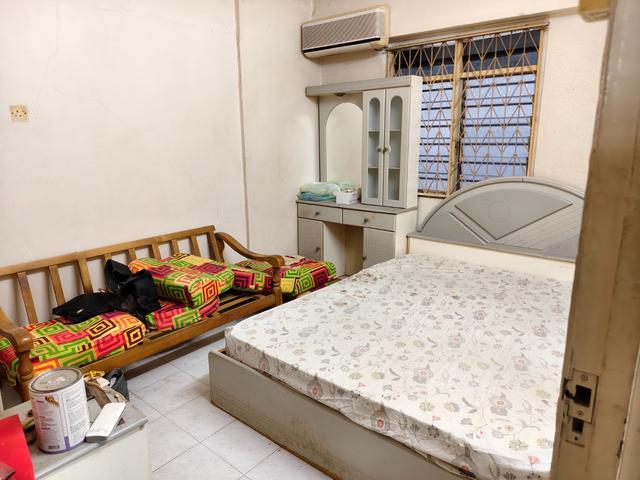 farlim block 4C flat