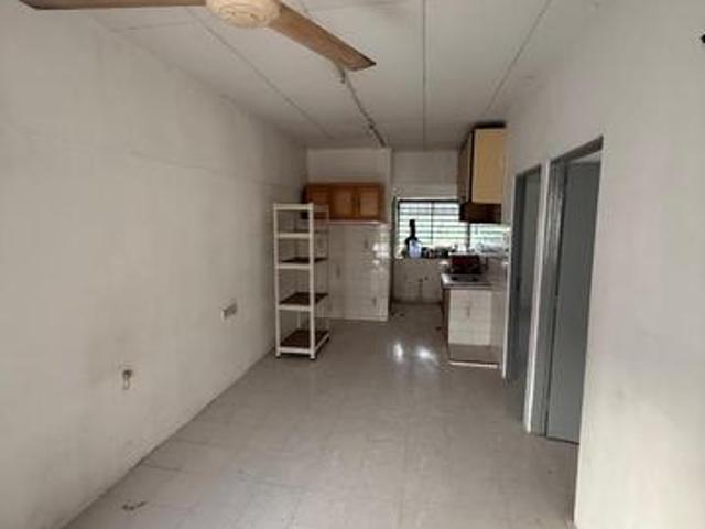 Farlim Flat 4D 513sf at Air Itam