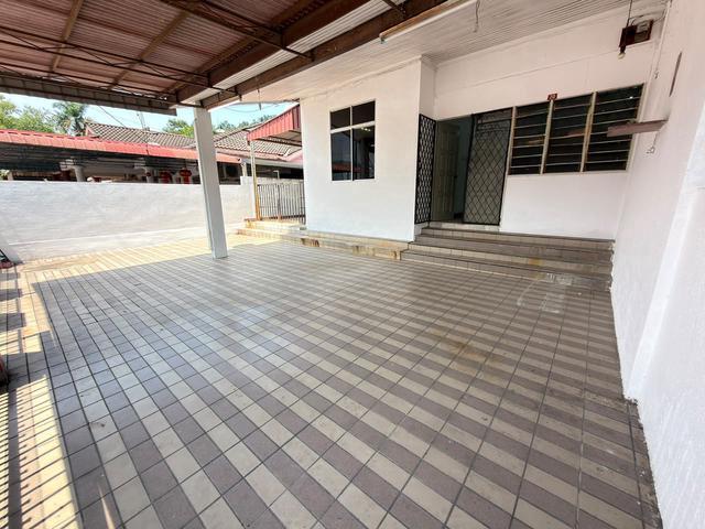Farlim Jalan Beriksa Giant 1Storey SemiD Super Cheaper Price Sales