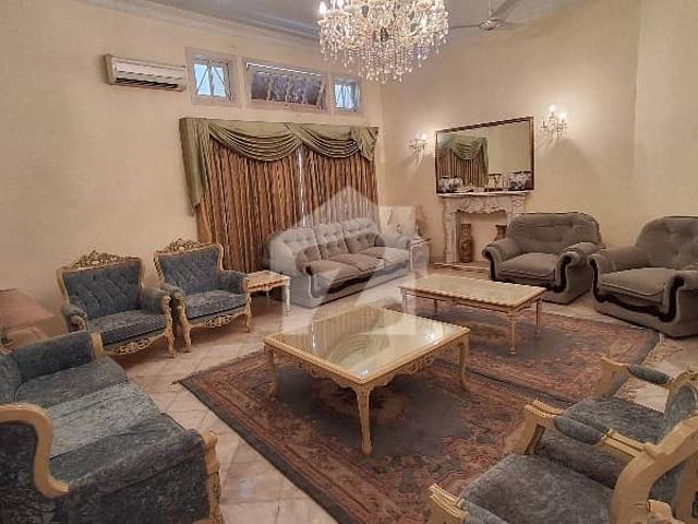 Farm house for sale in park view city malot farm islamabad
