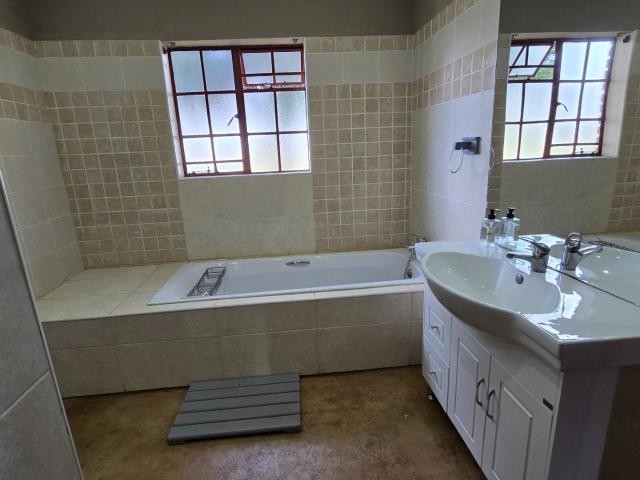 Farm in Northam Rural For Sale