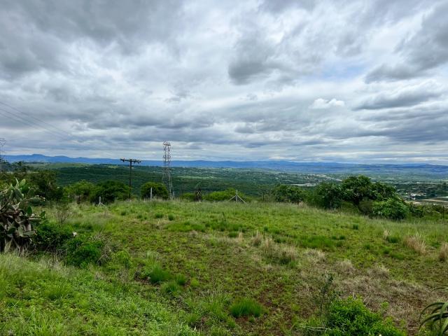 Farm in Lynnfield Park For Sale