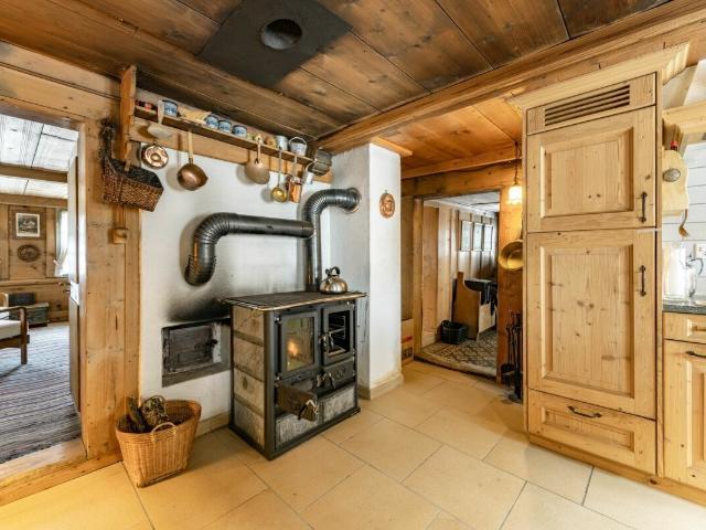 Farmhouse with 6 rooms on sale in Rougemont 155 m² | dreamo. Ch