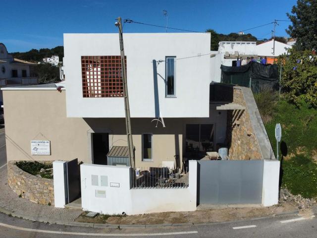 Faro, Estoi Casa de aldeia de 3 quartos totalmente renovada. 120m² Conceição e Estói