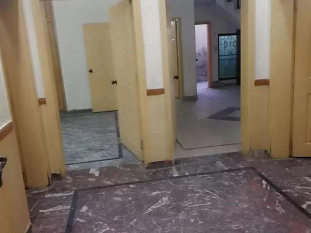 Farooq colony phase 2, Street nmbr 9, near Qasim Park Sargodha ID 57094