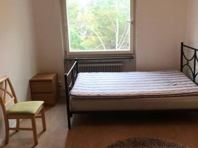 Farsta 1rok tillsv 4.025kr/mån
