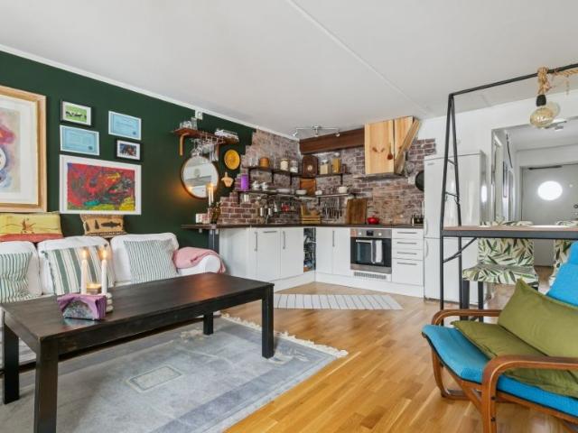 Farsta 2rok 14mån 14.640kr/mån 45 m² 14 640 kr