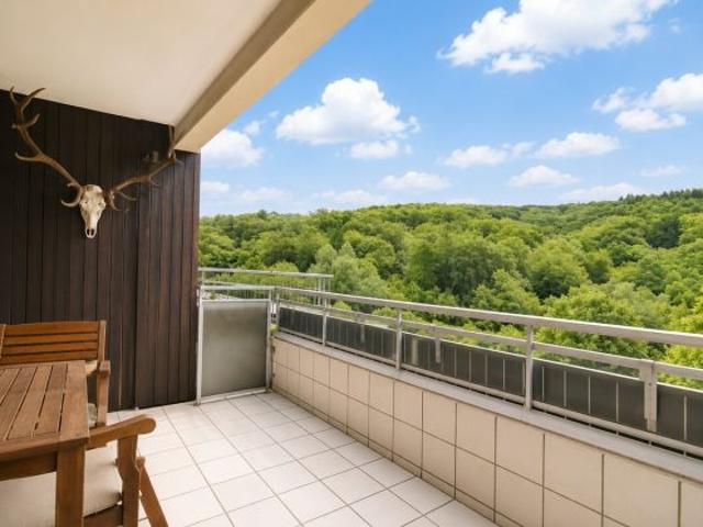 Fast wie im Penthouse 3 Zi Wohnung + Stellplatz TG u. Wallbox