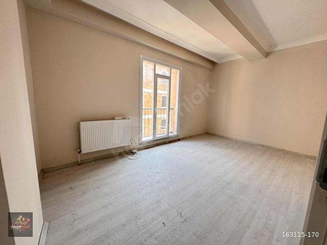FASTYAP ARNAVUTKÖY İSLAMBEY DE SATILIK SIFIR TOPRAK TAPULU DAİRE