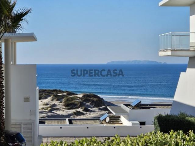 Moradia T4 com Vista Deslumbrante na Praia del Rey